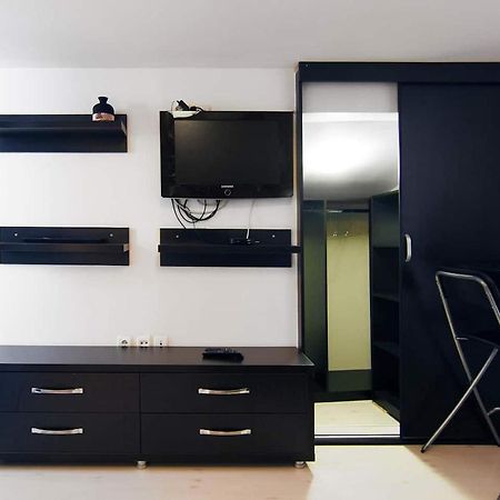 Bucharest Studio Экстерьер фото