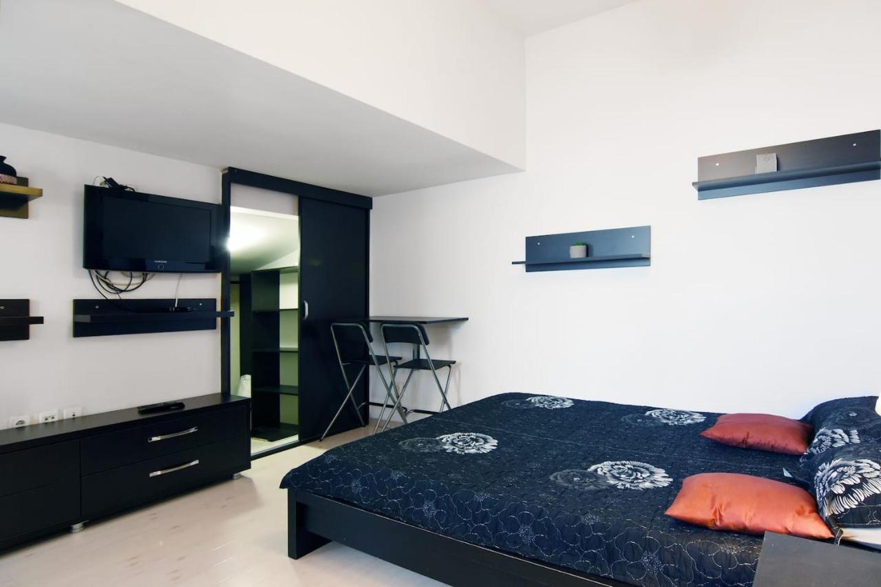 Bucharest Studio Экстерьер фото